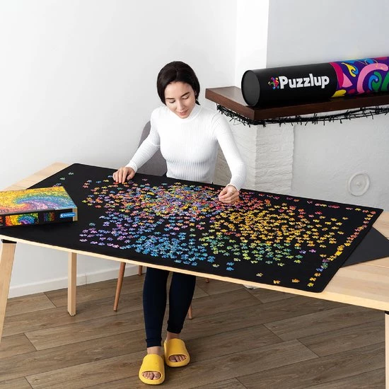 Puzzlup 3000 - XXL Puzzelmat Neopreen - Zelfsluitend En Antislip - Portapuzzle Met Luxe Opbergtube - Tot En Met 3000 Stukjes - 95 X 150 Cm 10 Puzzlup 3000 - XXL Puzzelmat Neopreen - Zelfsluitend En Antislip - Portapuzzle Met Luxe Opbergtube - Tot En Met 3000 Stukjes - 95 X 150 Cm - Afbeelding 10