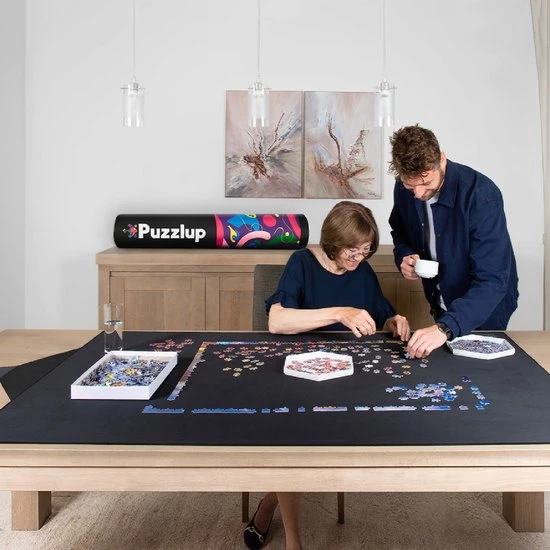 Puzzlup 3000 - XXL Puzzelmat Neopreen - Zelfsluitend En Antislip - Portapuzzle Met Luxe Opbergtube - Tot En Met 3000 Stukjes - 95 X 150 Cm 13 Puzzlup 3000 - XXL Puzzelmat Neopreen - Zelfsluitend En Antislip - Portapuzzle Met Luxe Opbergtube - Tot En Met 3000 Stukjes - 95 X 150 Cm - Afbeelding 13